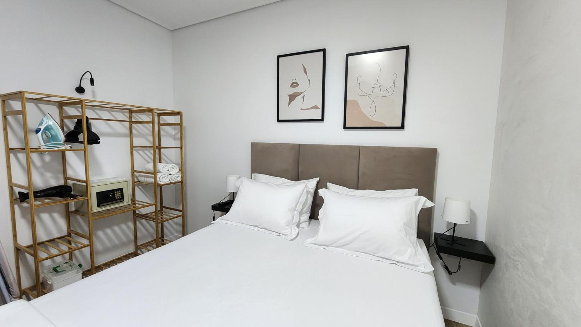 3S Apartments -Sea-Sun-Sky- Sarande Bagian luar foto
