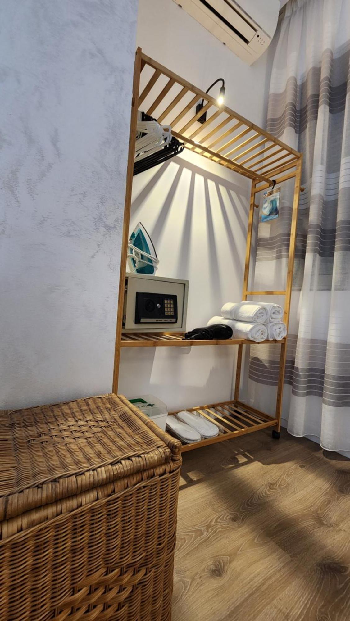 3S Apartments -Sea-Sun-Sky- Sarande Bagian luar foto