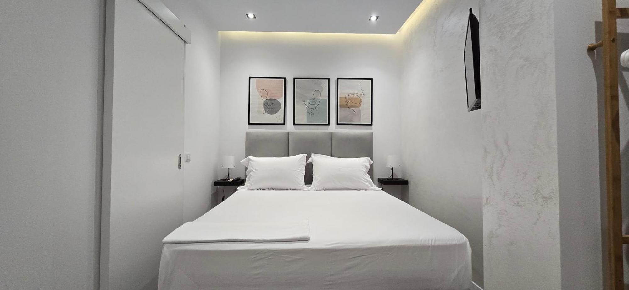 3S Apartments -Sea-Sun-Sky- Sarande Bagian luar foto